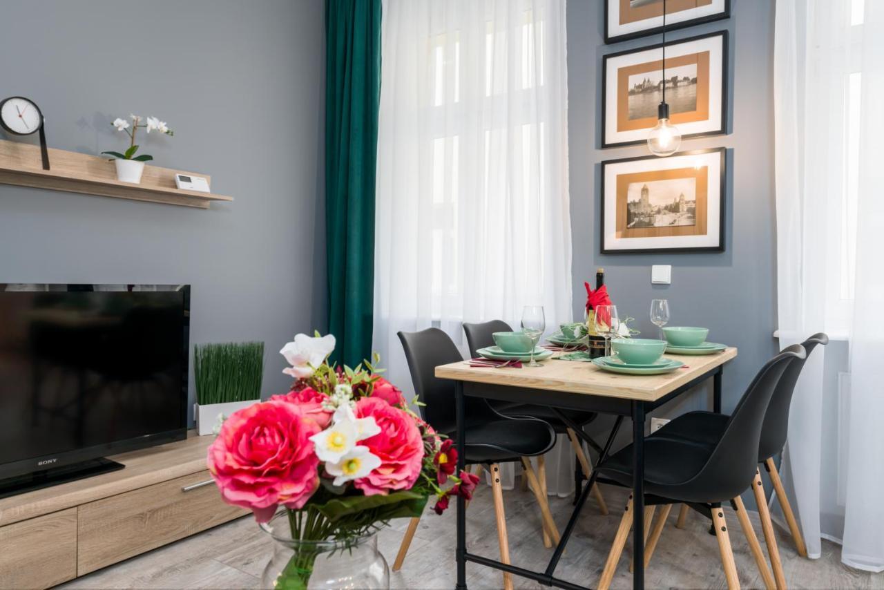 Deluxe Old Town Apartment By Noclegi Renters Poznan Exterior photo